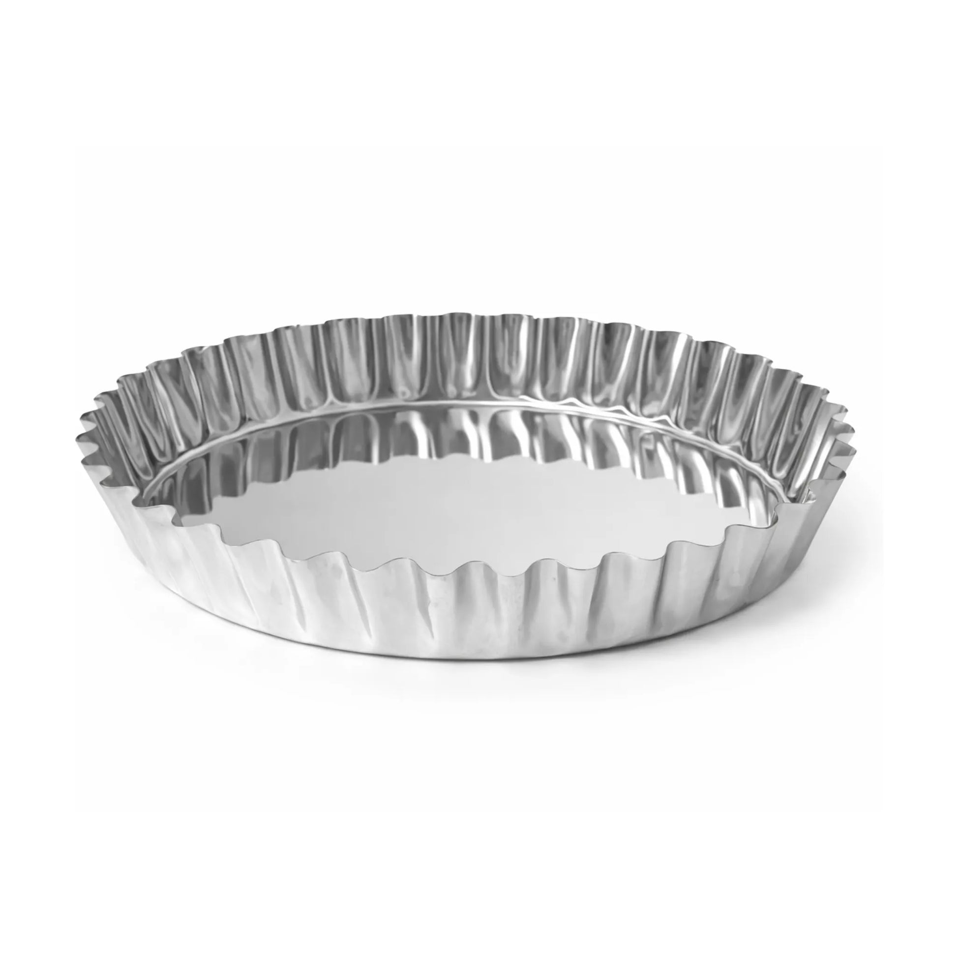 Round fluted quiche tin made from high-quality AISI 304 stainless steel.